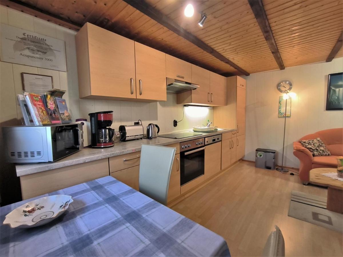 Ferienwohnung Mohnkopf - Unterkunft Fuer 2 Bis 3 Personen Mit Terrasse Jerrishoe المظهر الخارجي الصورة
