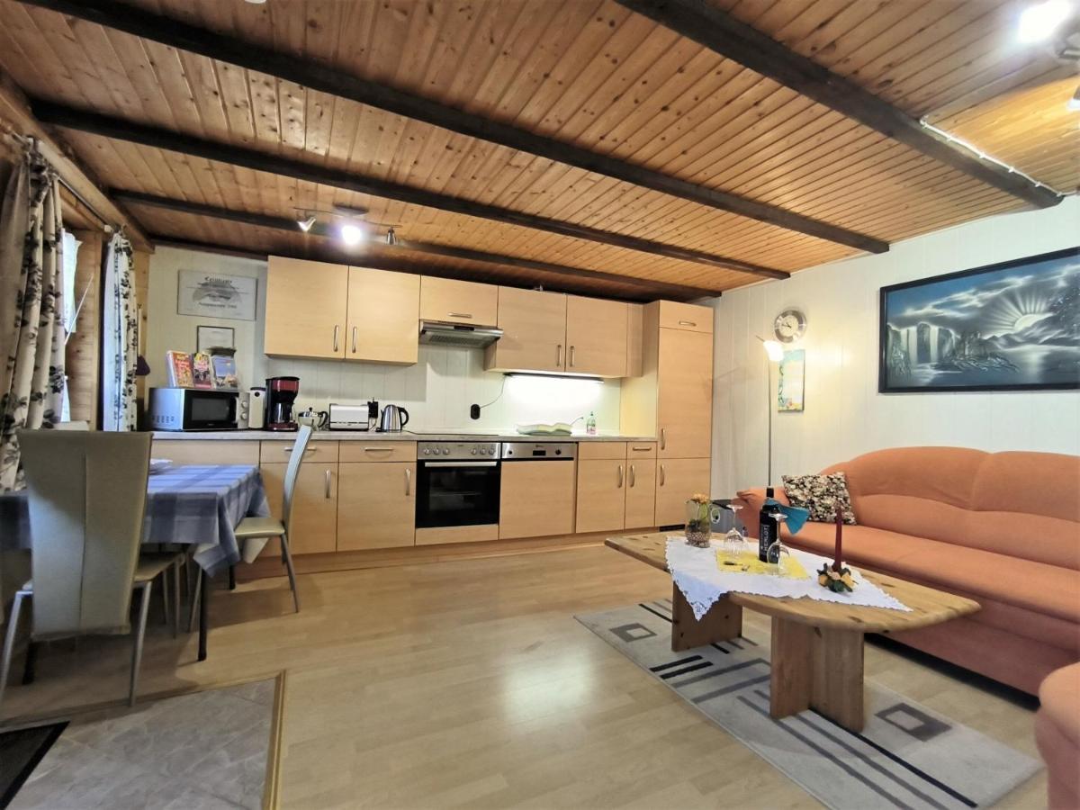 Ferienwohnung Mohnkopf - Unterkunft Fuer 2 Bis 3 Personen Mit Terrasse Jerrishoe المظهر الخارجي الصورة